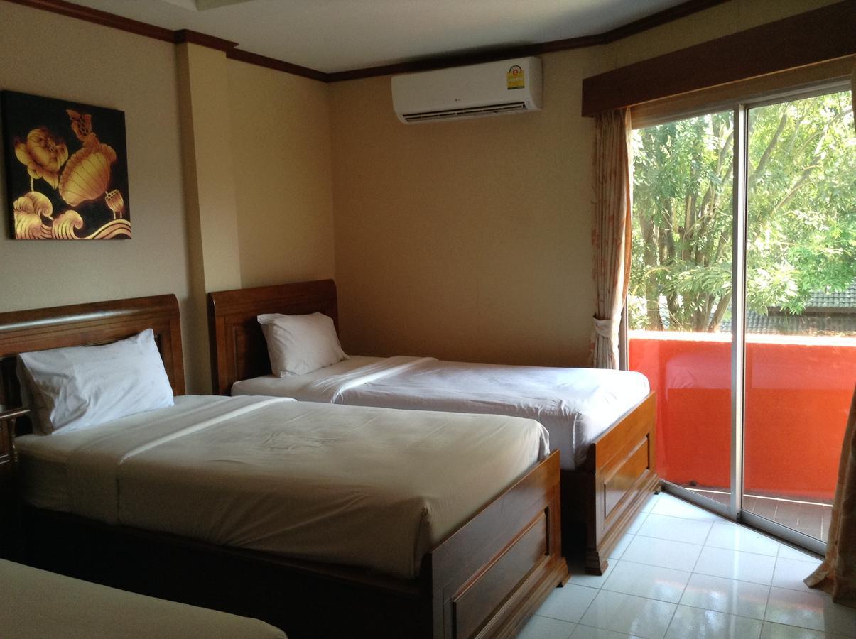 Jomtien Cozy Inn Pattaya Buitenkant foto