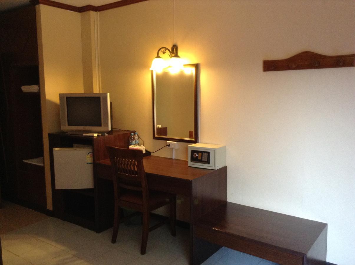 Jomtien Cozy Inn Pattaya Buitenkant foto